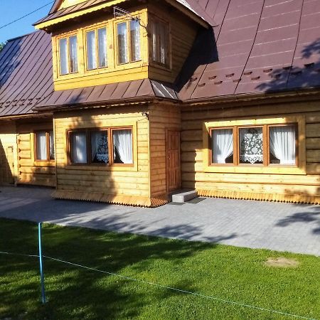 U Huraja Gron Exterior photo